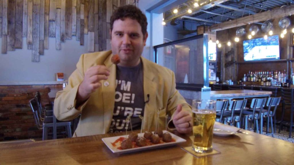 CrackerJacksBar&GrillThoroldOntarioJoeGonzalez Joe Gonzalez